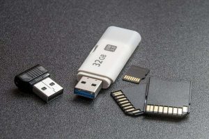 Tes kecepata flashdisk